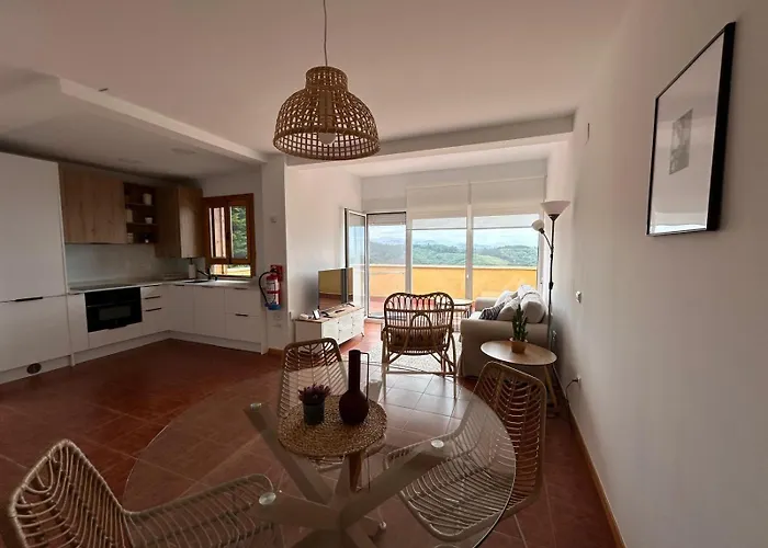 Al Socayo Turistico * Canales (Cantabria)